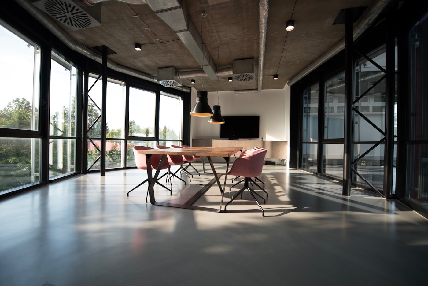 Ofis sarkıt ve spot armatür uygulaması